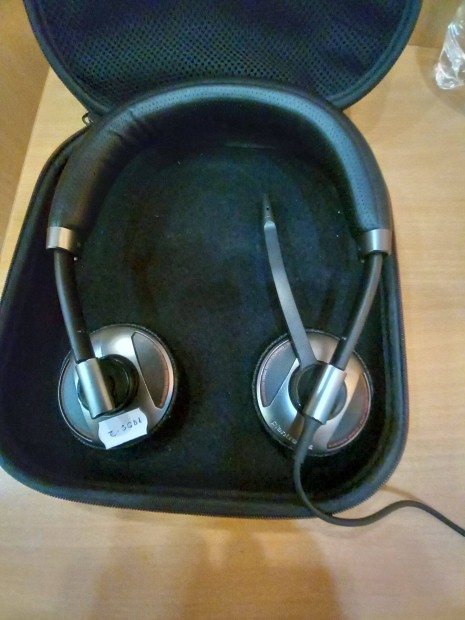 Hasznlt Plantronics fejhallgat