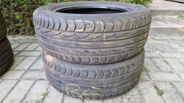 Használt Semperit 205/55R16 2db gumiabroncs