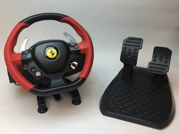 Hasznlt Thrustmaster Ferrari 458 Spider Racing Whee a Playbox Co-tl