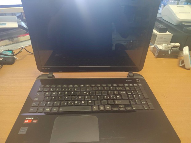 Hasznlt Toshiba Satellite L50D-B-10K