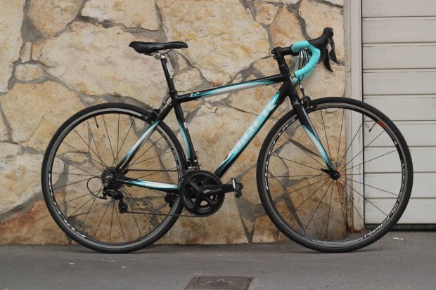 Használt Trek 1.2 Wsd Országúti Kerékpár (46,5cm Alu)