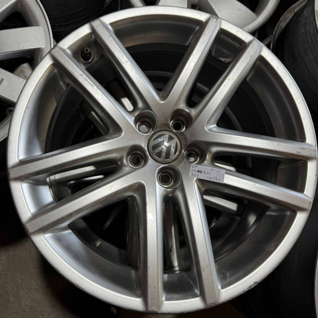 Használt Volkswagen alufelni 5x110 R17 kedvező áron eladó!