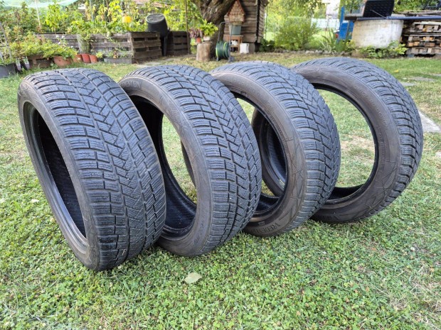 Használt Vredestein Wintrac Pro 205/50 R17 93V téligumi garnitúra