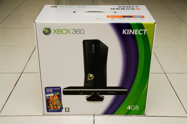 Hasznlt Xbox 360 4 GB Kinect Bundle a Playbox-tl