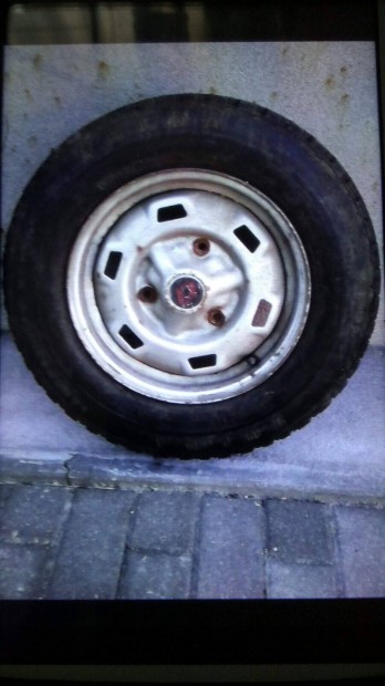 Haszn�lt aut� felni