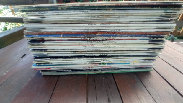 Használt bakelit vinyl lemezek 50 db eladó egyben