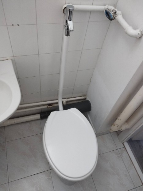 Használt jó állapotú szaniterrek