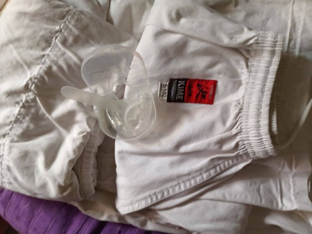 Hasznlt karate ruha fogvdvel Nyregyhzn elad