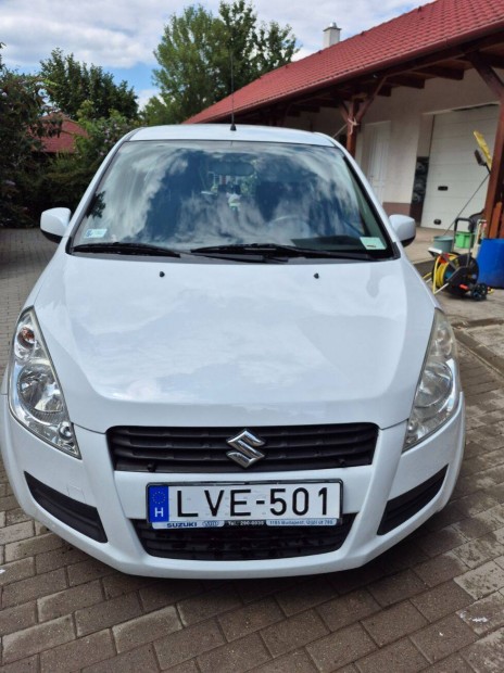 Használt keveset futott Suzuki splash