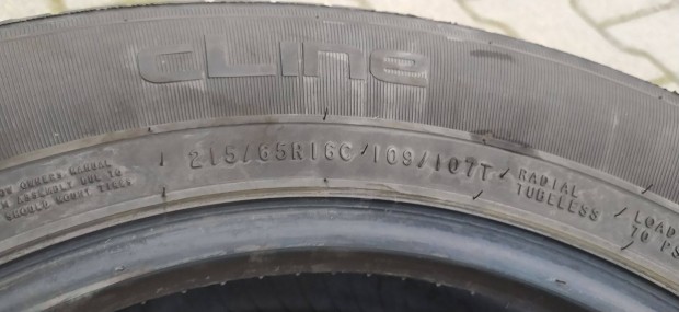 Használt kisteher nyári gumi 215/65 16C eladó