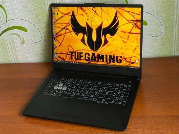 Használt laptop: Asus Tuf A17 (17"os Gamer) a Dr-PC.hu-nál