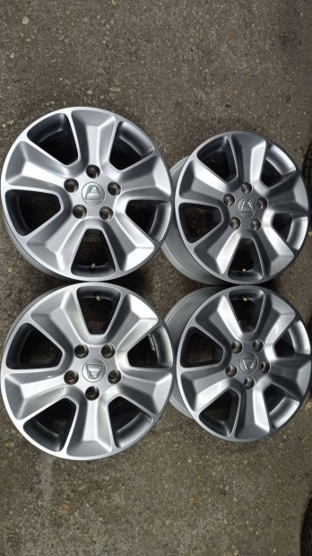 Hasznlt szp llapot 16 colos 5x114,3 lyukoszts Gyri Dacia alu