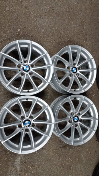 Haszn�lt sz�p �llapot� Gy�ri BMW 5x120 lyukoszt�s� 17 colos alu felni