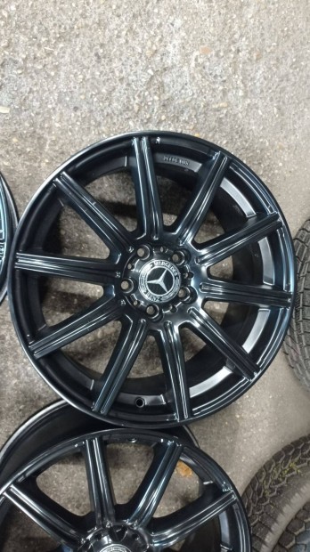 Használt szép állapotú Keskin 5x112 lyukosztású 18 colos alu felni gar