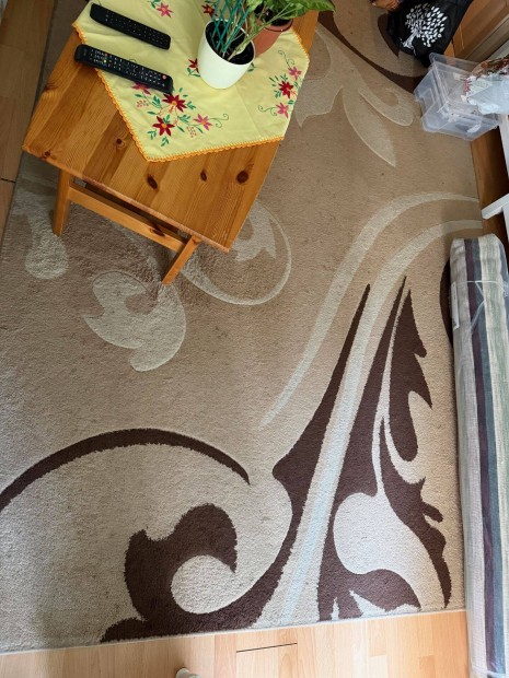 Haszn�lt sz�nyeg