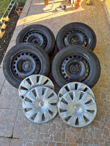 Haszn�lt t�li gumi ac�l felni