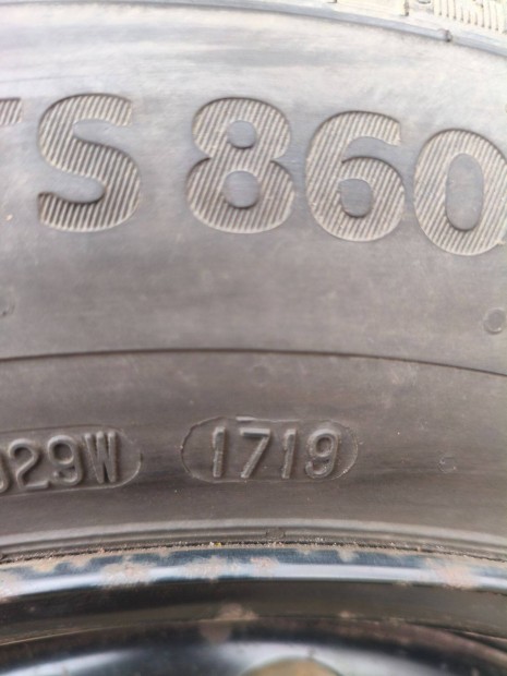 Hasznlt tligumi felnire szerelve elad