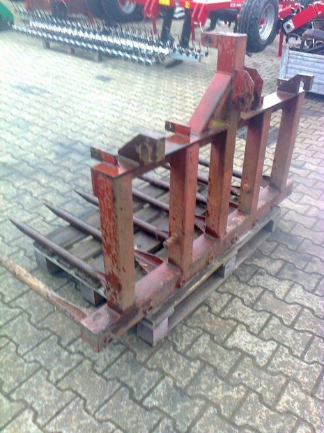 Haszn�lt tr�gyavilla