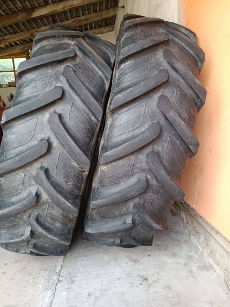 Hasznlt traktor gumi