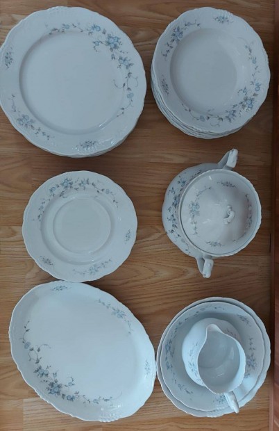 Hat szemlyes porceln tkszlet