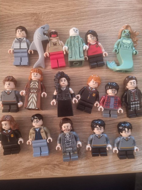 Hatalmas Harry Potter LEGO csomag ritka figurkkal
