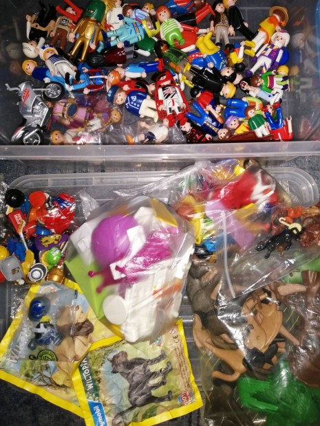 Hatalmas Playmobil csomag.