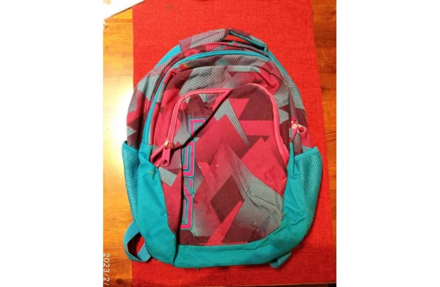 H�tizs�k Iskola T�ska Iskolat�ska Els� K�pek Sok m�st is hirdetek K�