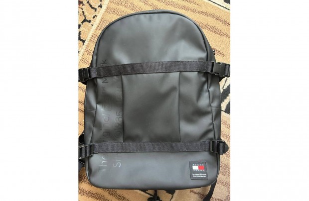 H�tizs�k Tommy Hilfiger