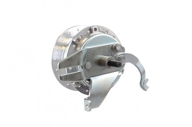 H�ts� ker�kagy tengely 10 mm - 36 lyukas felni MBK 51