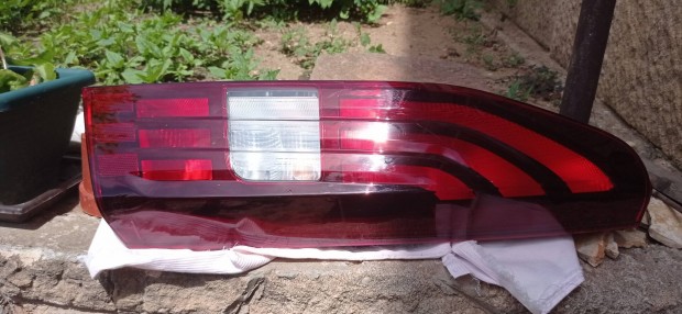 Hatso lampa Citroen peugeot