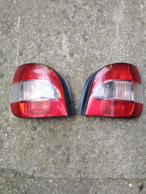 Hátso lámpa Renault scenic