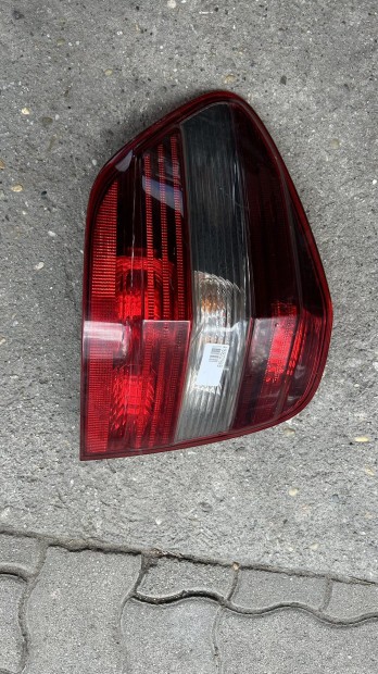 H�ts� l�mpa bal NO LED!!!! elad�