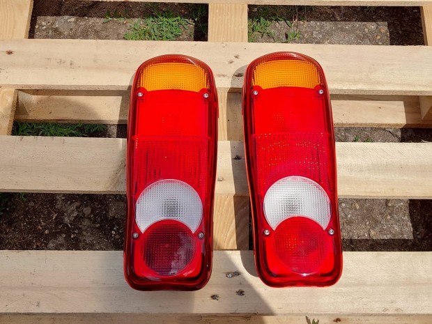 H�ts� l�mpa plat�s kisteheraut�hoz