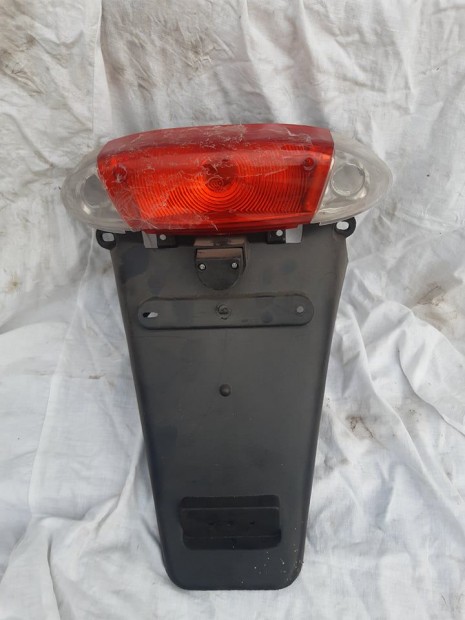 Hts lmpa srvdvel Knai gy6 robogkra