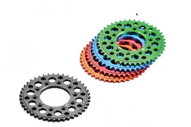 Hátsó lánckerék alumínium CNC 420 - 41 fog - 5 csavar YCF Pit Bike pir