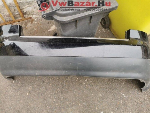 Hátsó lökhárító AUDI A4 B6 seadan fekete