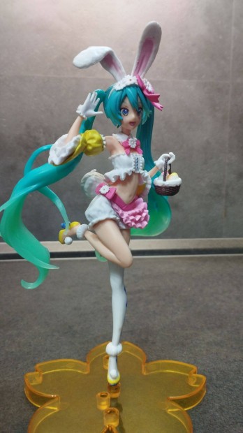 Hatsune Miku Easter Bunny (hsvti nyuszi) anime figura/szobor