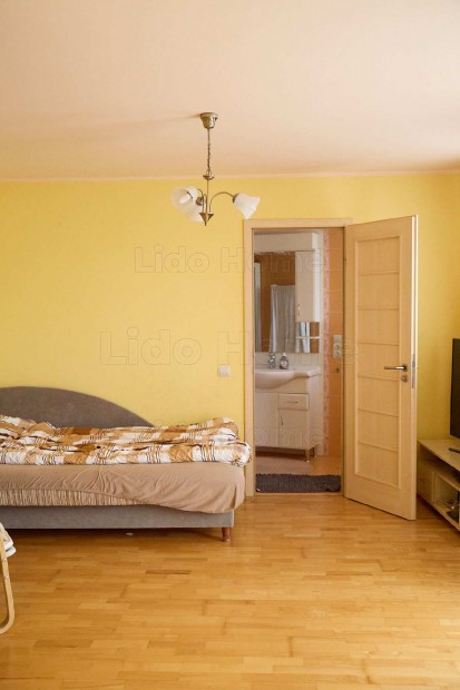 Hatszob�s csal�di h�z �tteremmel Si�fokon