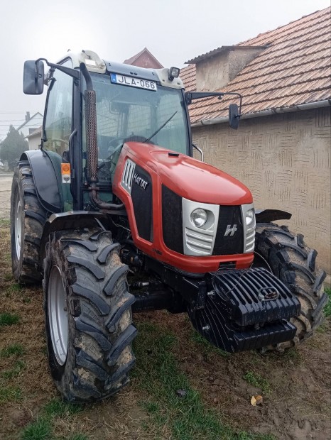 Hattat A100 Traktor 