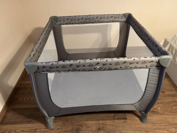 Hauck Sleep n Play SQ Set 90x90 utazóágy, járóka