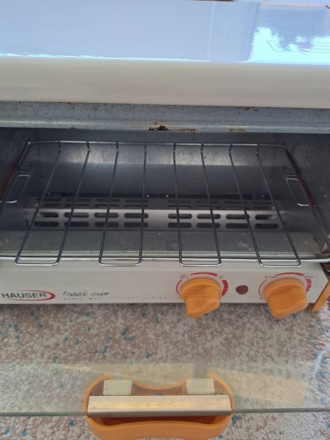 Hauser TO640 toast sütő, újszerű, hibátlan