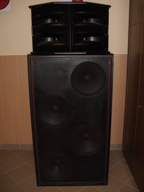 Házi készítésű 1800W-os hangfal