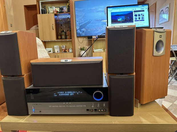 Hzi mozi komplett. Harman/Kardon erst JBL szett. Aktv mly.