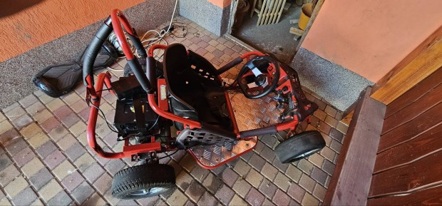 Hecht gokart elad