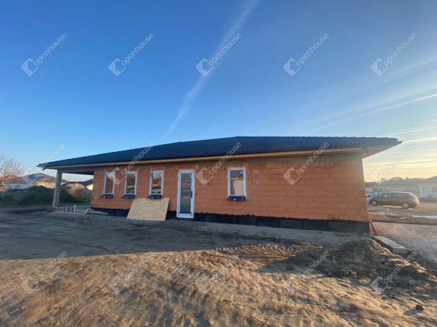 H�derv�ri elad� 100 nm-es h�z