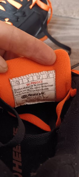 Heelys gurul cip 34-es 