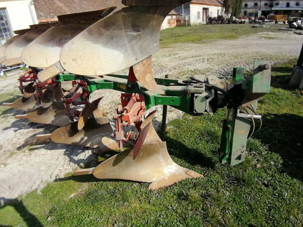 Heger 4 fejes v�ltva forgat� eke