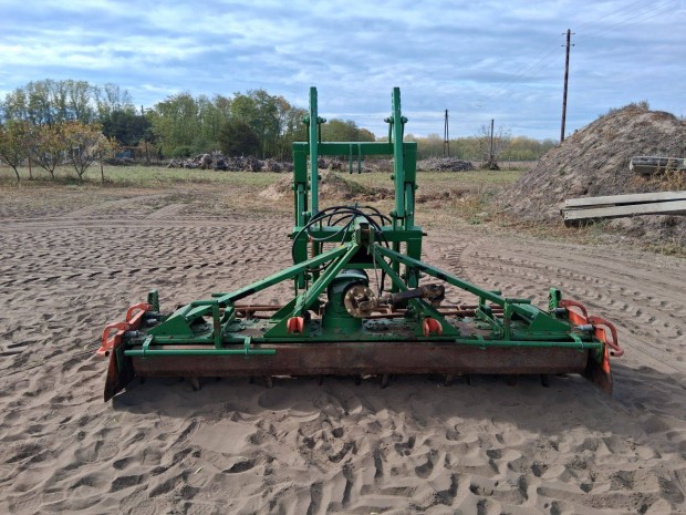 Heger ER 300 tip 300 cm szles forgborona hydralikus vetgp konzolla