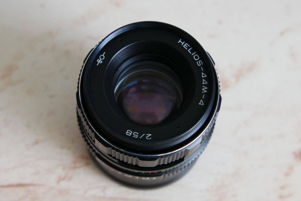 Helios 58mm f2 + Mikro 4/3-os adapter