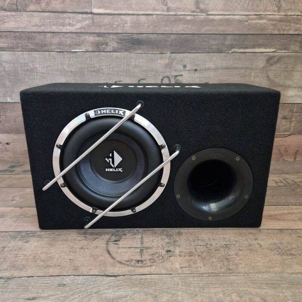 Helix Precision P 8E auts mlysugrz, subwoofer 20cm, 700W (SVC4)